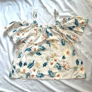 Stitch Star Woman’s Floral Off-Shoulder Top size large shirt summer beach